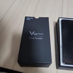 LG V60 ThinQ 5G デュアルスクリーンのサムネイル
