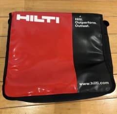HILTI（ヒルティ）メッセンジャーバック（非売品）入手困難　ステッカーおまけのサムネイル