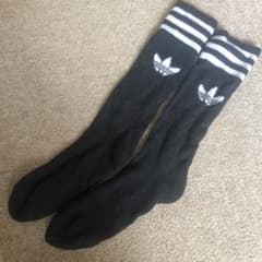 adidas 靴下のサムネイル