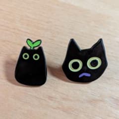 黒猫 ピンバッジ 2個セットのサムネイル