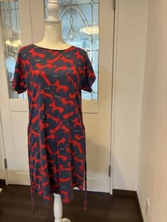 TSUMORI CHISATO 猫 犬 総柄 ワンピース　ネイビー　レッドのサムネイル