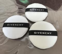 GIVENCHY プリズムリーブルパフ 3個セットのサムネイル