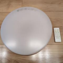 ニトリ　LEDシーリングライト リモコン付きのサムネイル