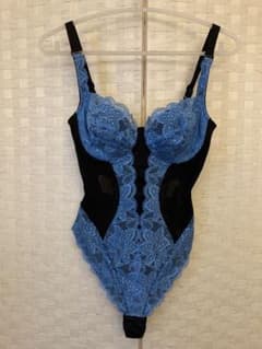 D75M☆グラントイーワンズ☆Tバックボディスーツ ☆ - メルカリ