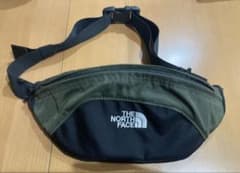 THE NORTH FACE ショルダーバッグ オリーブ/ブラックのサムネイル