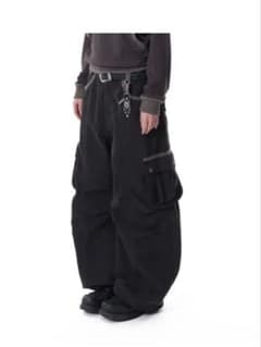 AAKAM Knee Pin-tuck Contrast Cargo Pants
