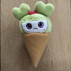 TWICE BABY LOVELYS アイスぬいぐるみバッジ - メルカリ