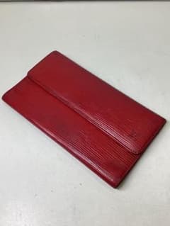 LOUIS VUITTON エピ 三つ折り長財布 レッド - メルカリ