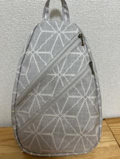 正絹白大島紬ボディバッグ - メルカリ