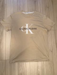 CALVIN KLEIN JEANS ロゴTシャツ ベージュ Lのサムネイル