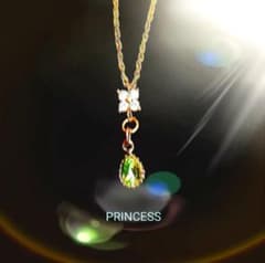 PRINCESS ネックレス ゴールド 40cm カラー グリーンストーン - メルカリ