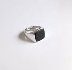 新品正規品 Tom Wood cushion black onxy リングのサムネイル