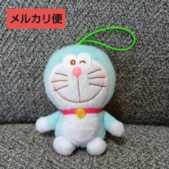 ②　ドラえもん　ふんわりカラーいろんな顔マスコット　ウインク　新品未使用