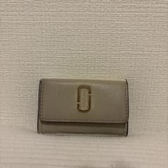 マークジェイコブス 三つ折り財布のサムネイル