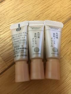 ドモホルンリンクル 素肌 ドレスのサムネイル