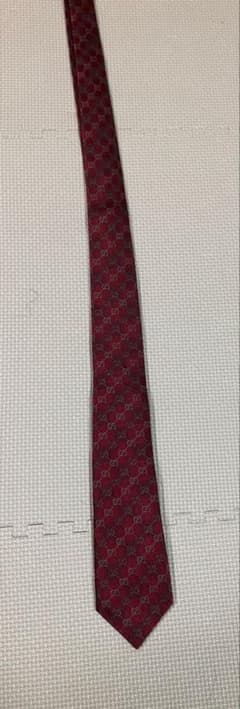 GUCCIネクタイのサムネイル