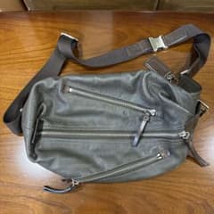 COACH ボディバッグ レザー オリーブのサムネイル