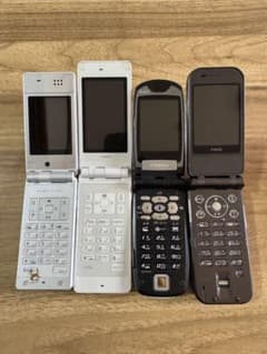 折りたたみ式携帯電話 4台セット ジャンク - メルカリ