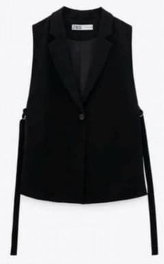 ZARA ザラ　ジレ　スリットベスト　ブラックのサムネイル