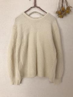 新品未使用‼︎ NICE CLAUP セーター ニット ホワイトのサムネイル