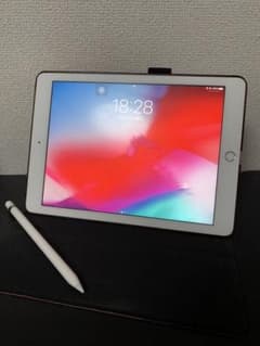 【値下げしました】iPad6 第6世代 Applepencil＆本体カバー付きのサムネイル