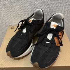 New Balance スニーカー ブラック/オレンジのサムネイル
