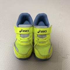 asics キッズスニーカー イエロー　17センチのサムネイル