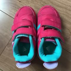 アディダス14㎝スニーカーのサムネイル