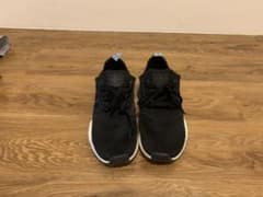NMD_R1 アディダス公式　最終値下げ！のサムネイル