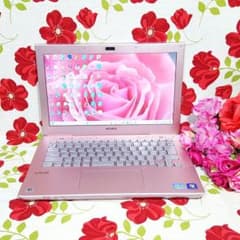 可愛いピンク色☆最新Win11☆メモリ8G☆カメラ☆小型バイオ☆新SSD256G