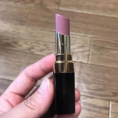 可愛い口紅のサムネイル