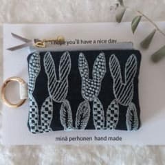ミナペルホネン ハンドメイド ミニミニ ポーチ イヤホン お薬 小銭入れ