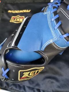 週末値下　特注　軟式　オーダー 森友哉モデル　ZETT キャッチャーミットのサムネイル