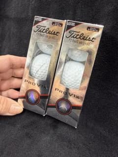 【超メルカリ市限定】タイトリスト Titleist Pro V1 2箱セット 限定版】タイトリスト PRO V1x ゴルフボール 2箱セット（計6球