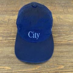 CLESSTE City ロゴ キャップ　クレスト CLESSTE City ロゴ キャップ クレスト ネイビー - メルカリ
