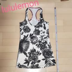 【値下げ済】lululemon ルルレモン タンクトップ サイズ4のサムネイル