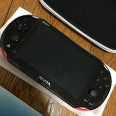 PlayStation®Vita ビータ本体 ピンク/ブラックのサムネイル