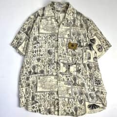 Italian-made Gianfranco Ferré short-sleeved shirt, size 41 (LL/XL), rayon, all-over print.