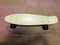 美品　ペニー　penny　ホワイト蛍光のサムネイル