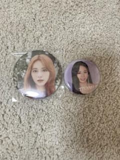 TWICE TZUYU ピンバッジ 2個セットのサムネイル