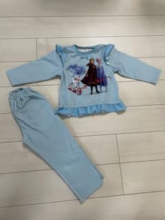 アナ雪　パジャマ⭐︎120㌢のサムネイル