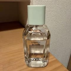 ZARA LIGHTLY BLOOM 香水 100mlのサムネイル