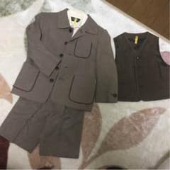 子供用スーツのサムネイル