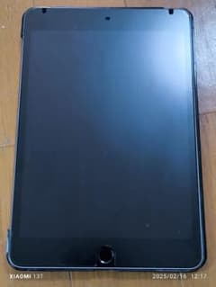 【最終値下げ】iPad mini 4 32GBのサムネイル