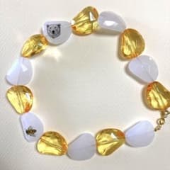 haco! ビーズネックレス　個性派　白熊　蜂のサムネイル