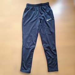 NIKE ロングパンツ ブラック 140cmのサムネイル