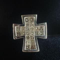 nanako♡レエッセンシャルブラウンダイヤモンドクロスペンダントヘッド nanako様専用♡レエッセンシャルブラウンダイヤモンドクロスペンダント