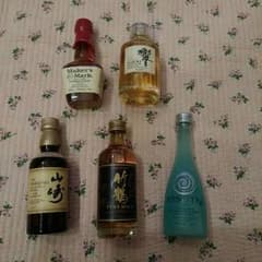 【どんより様専用】　お酒　ミニボトル5点セットのサムネイル