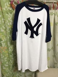 ロングTシャツのサムネイル