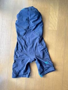 お値下げ！！ミズノ　高速水着　140 女児のサムネイル